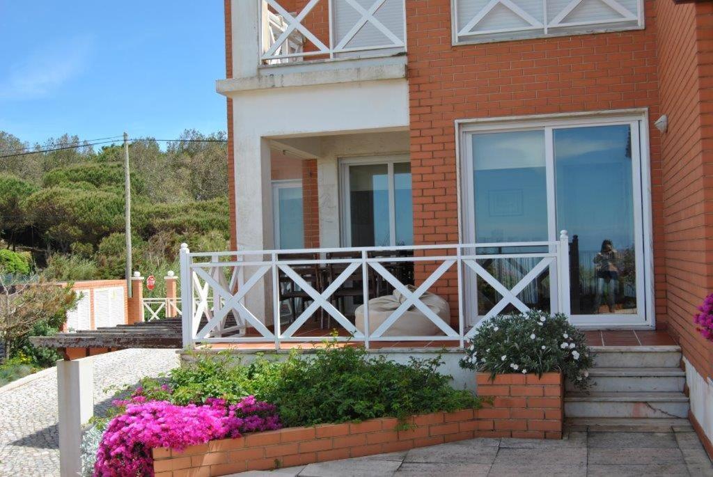 Apartamento Vista Premium Sto Antonio Sao Martinho do Porto Luaran gambar