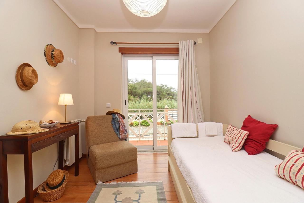 Apartamento Vista Premium Sto Antonio Sao Martinho do Porto Luaran gambar