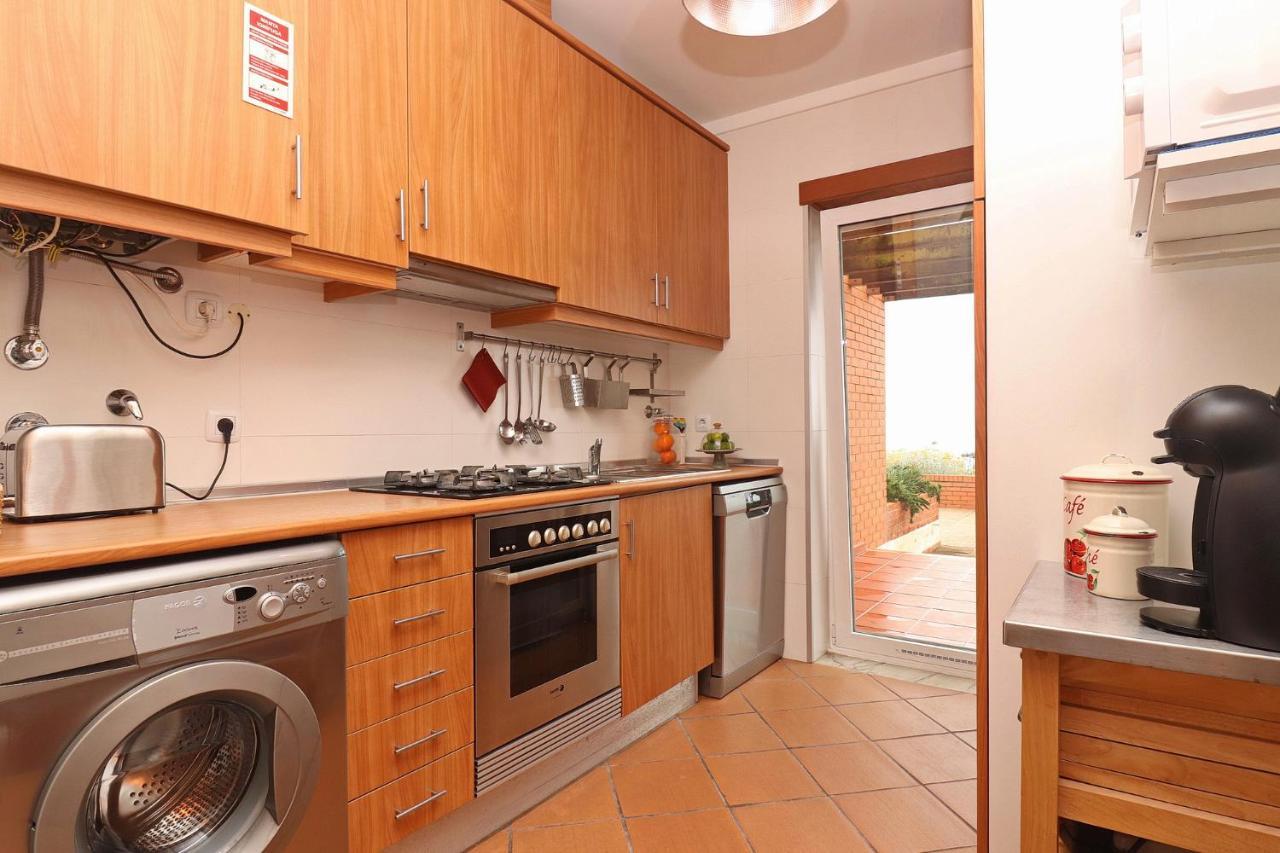 Apartamento Vista Premium Sto Antonio Sao Martinho do Porto Luaran gambar
