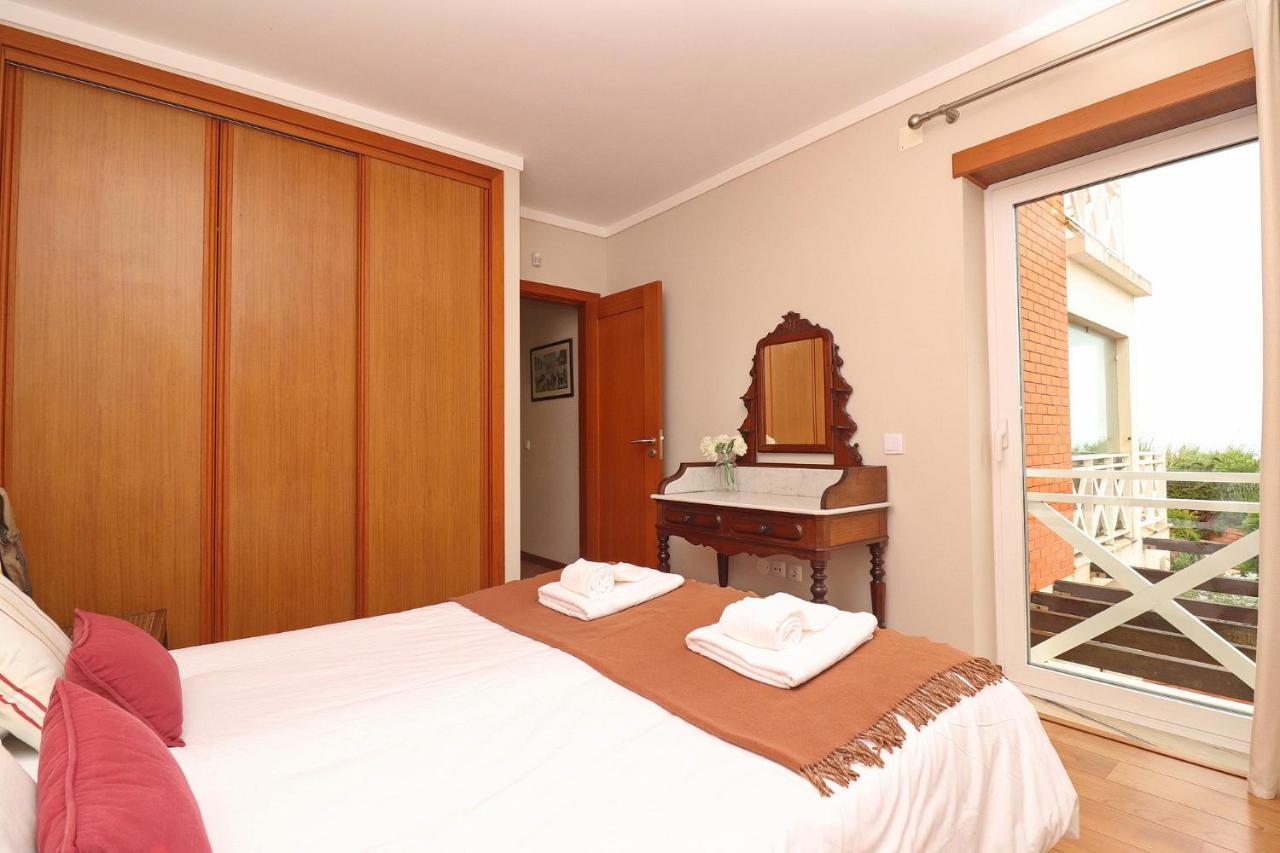 Apartamento Vista Premium Sto Antonio Sao Martinho do Porto Luaran gambar